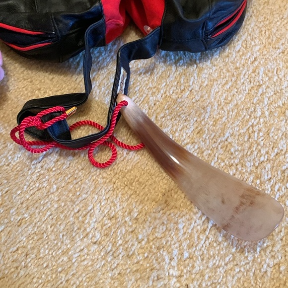 ZILLI Zipper Compartment Shoe Dust Bag with Shoe Horn - Picture 9 of 12